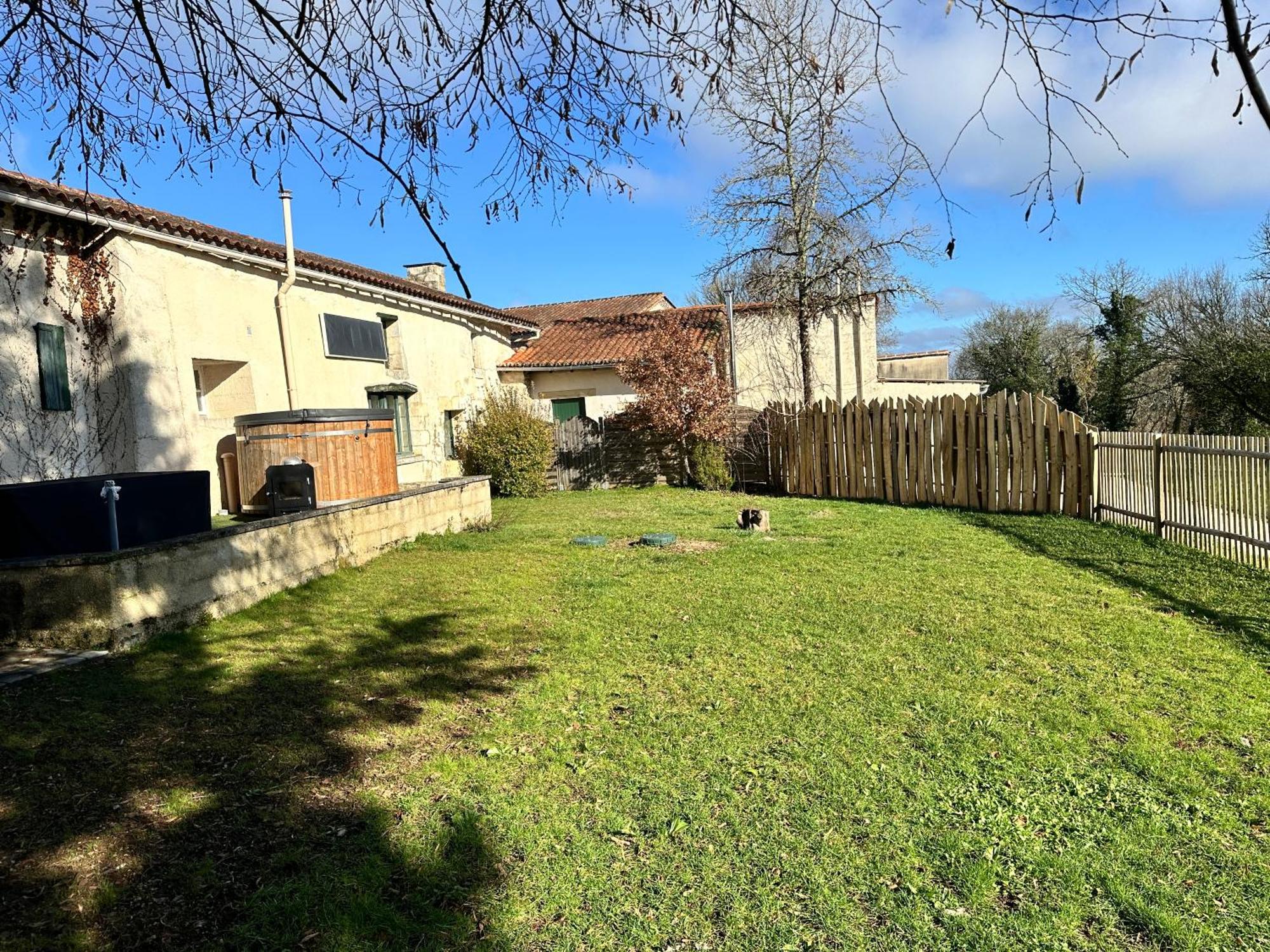 Domaine De La Roche Chabrelle Villa Saint-Just  Exterior photo